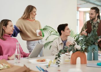 Developing AI-Driven Business Strategies in London Startups: Scott Dylan’s Proven Method