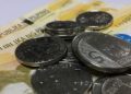 Peso weakens to 2-month low after Fed minutes