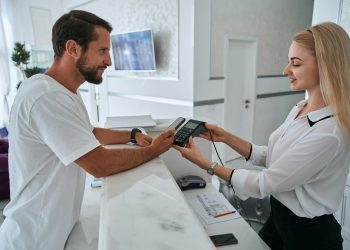 What to Consider When Selecting Healthcare Payment Solutions