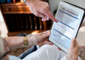 Claim Settlement Ratio: Why It Matters in Choosing Life Insurance