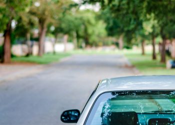 Should I Buy a Car on Finance or With Cash?