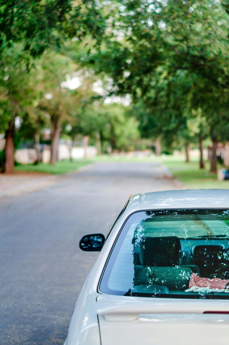 Should I Buy a Car on Finance or With Cash?
