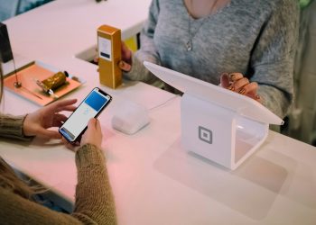 Unlock financial efficiency: setting up split payments for your business