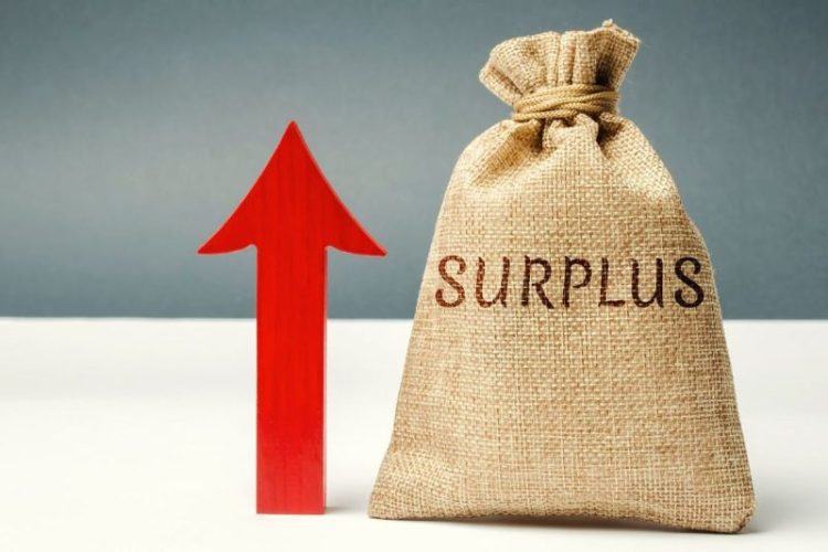 INSG: Global Nickel Surplus to Hit 198,000 MT in 2025