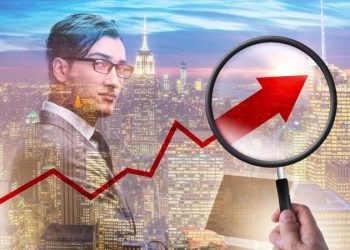 SMCI Stock Rebounds: Why Its SCTR Score is Screaming for Attention