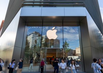 Goldman Sachs resets Apple stock forecast after WWDC