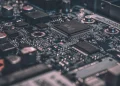 Broadcom stock forecast: $630 bull case, $300 bear case for…