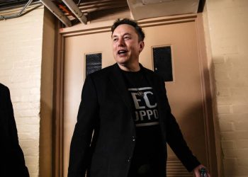 Tesla stock has a SpaceX problem, veteran analyst says