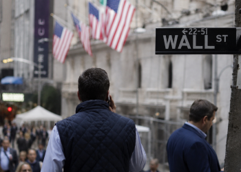 Column: Wall Street’s AI-fueled surge is running into resistance