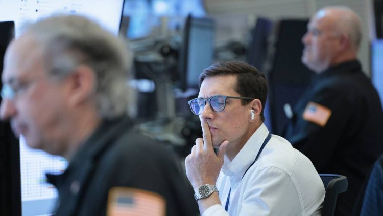 Wedbush spots clear investor opportunities in tech stocks