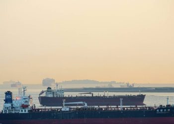 UBS offers glimmer of hope on oil prices, Hormuz, with one caveat