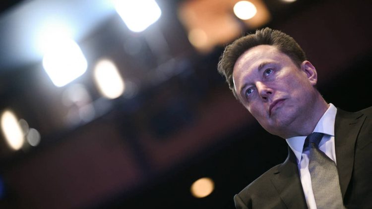 Elon Musk drops trillion-dollar message to SpaceX investors