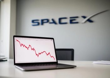 SpaceX SPCX stock: $237 bull case vs $62 bear case