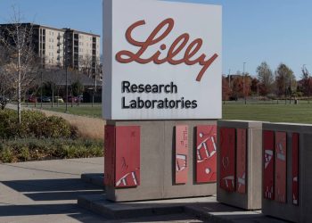 Goldman Sachs sees writing on the wall for Eli Lilly stock