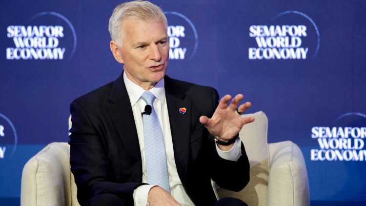 Southwest Airlines CEO warns rising fuel costs will dampen EPS