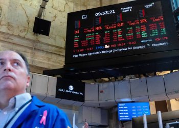 UBS doubles down on its S&P 500 target