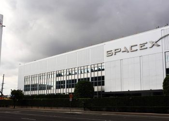 HSBC sends troubling SpaceX stock prediction