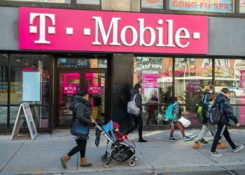 T-Mobile CEO doubles down on reducing free offers for customers
