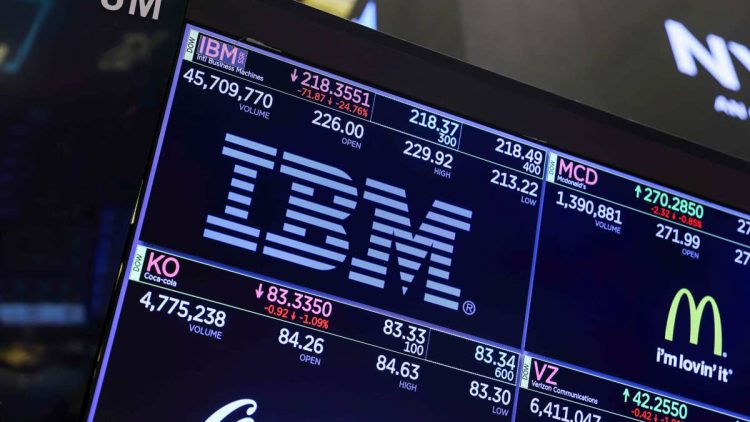 Oppenheimer sends warning on IBM after shares crash