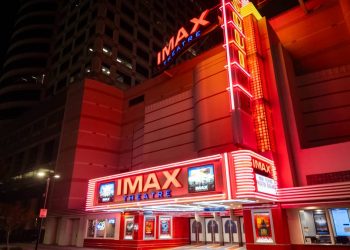 IMAX CEO sends strong words to investors and praises Nolan