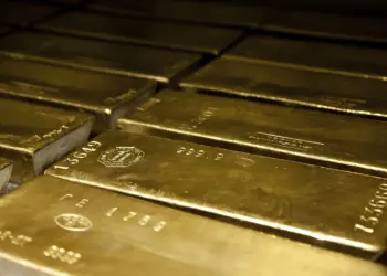 Gold Price Prediction: $6,200 Bull vs $3,800 Bear After…