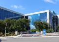 Intel INTC stock prediction: $148 bull case vs $62 bear case