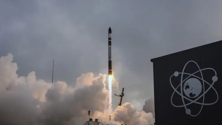 Rocket Lab RKLB stock prediction: $104 bull, $76 base, $41…