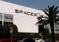 T-Mobile’s CEO just dismantled SpaceX and Starlink’s big goal