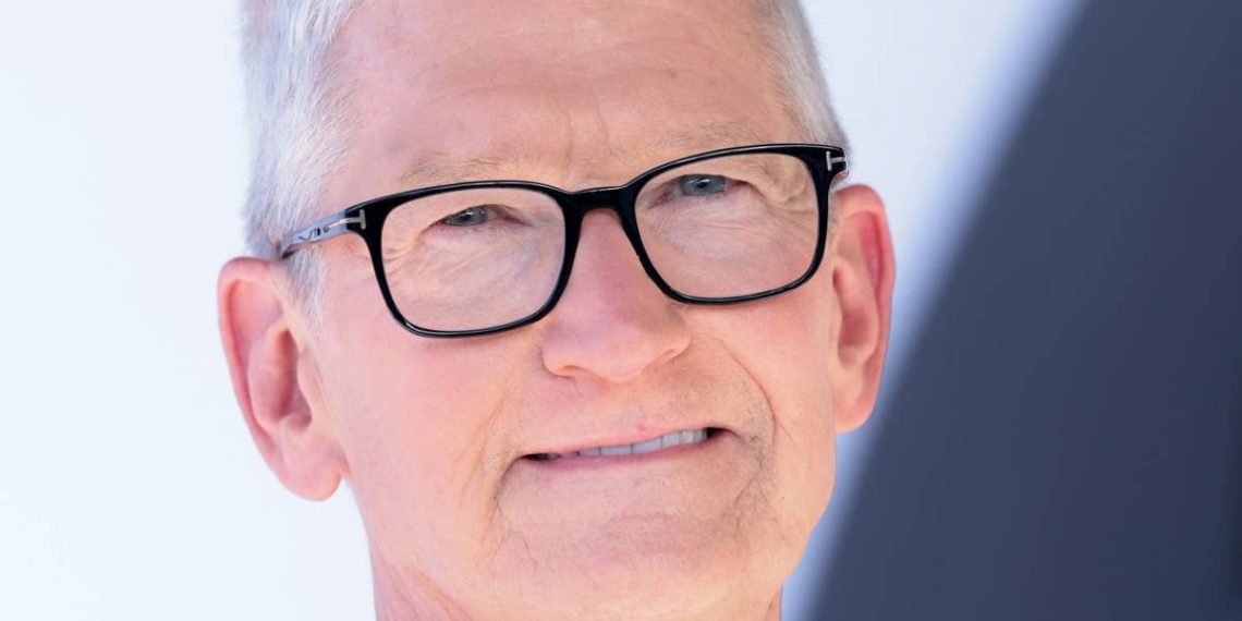 Apple’s record iPhone boom just became a Wall Street trap