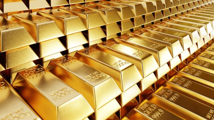Gold Price at $4,326 Into the Fed Decision: $4,900 Bull vs…