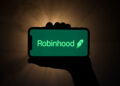 Robinhood Stock After HOOD Summit: AI Agents, 24/7 Weekend…