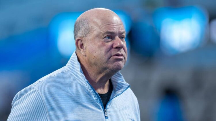 Billionaire David Tepper just dumped a red-hot AI stock