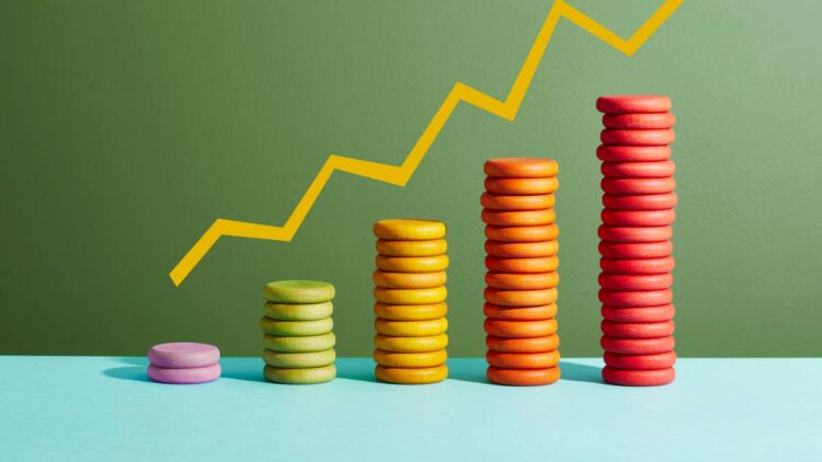 SCHD ETF quietly beats rival VYM in total returns