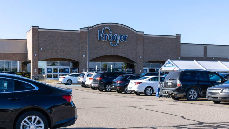 Kroger loses $12 billion as customer behavior takes a turn
