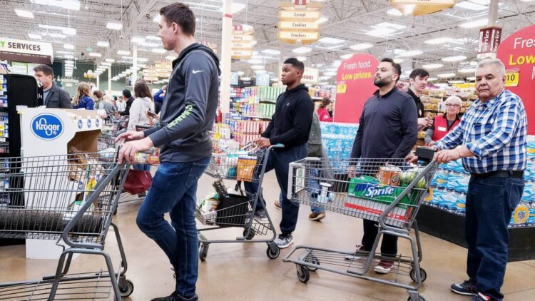 Kroger tests a significant change in store hours for customers