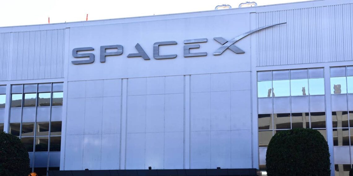 SpaceX just won something that gives its investors hope