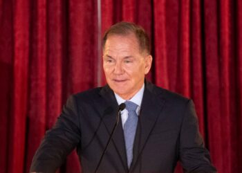 Legendary investor Paul Tudor Jones sounds alarm on what happens to stocks over the next 10 years