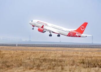 Another airline enters insolvency, cancels flights