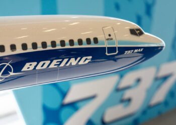 New Boeing MAX 10 with special safety upgrade approved to fly travelers
