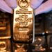 Gold prices break $4,000 as investors brace for crucial test