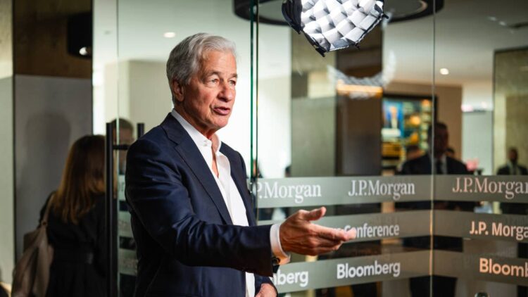 JPMorgan CEO raises new safety question about your money