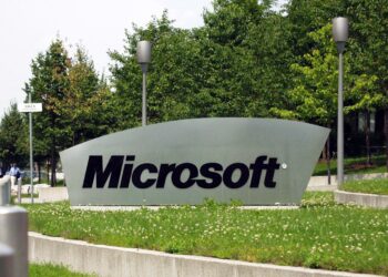 Microsoft stock prediction: $771.98 bull, $520.19 bear