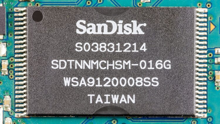 Sandisk (SNDK) Stock: $1,280 After an $11 Billion Quarter,…